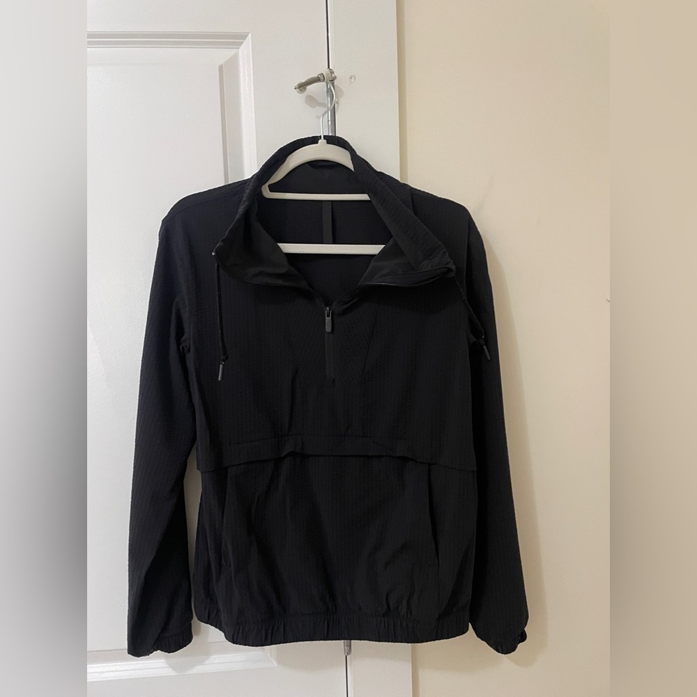 Lululemon zip up windbreaker!